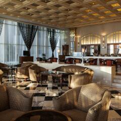 Отель Hilton Sharjah ОАЭ, Шарджа - 10 отзывов об отеле, цены и фото номеров - забронировать отель Hilton Sharjah онлайн питание фото 2