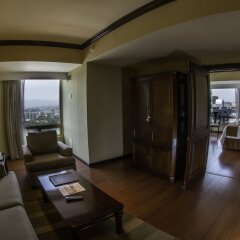Clarion Suites Guatemala City in Guatemala City, Guatemala from 121$, photos, reviews - zenhotels.com guestroom
