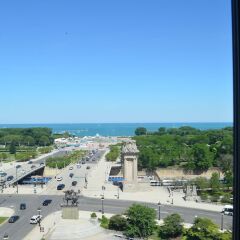 Congress Plaza Hotel пляж