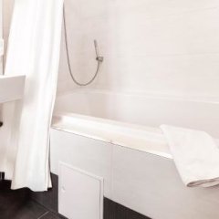 Отель AVIV Германия, Дрезден - 1 отзыв об отеле, цены и фото номеров - забронировать отель AVIV онлайн ванная