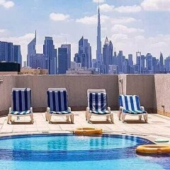Отель Upscale Suite With Pool And Wellness 1 Bedroom Apts ОАЭ, Дубай - отзывы, цены и фото номеров - забронировать отель Upscale Suite With Pool And Wellness 1 Bedroom Apts онлайн бассейн фото 2