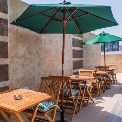 Отель Tulip in al Khan ОАЭ, Шарджа - отзывы, цены и фото номеров - забронировать отель Tulip in al Khan онлайн бассейн фото 3