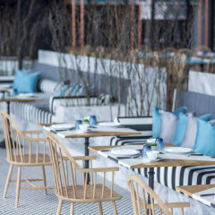 Отель The SIS Kata Resort гостиничный бар