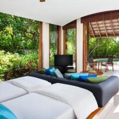 Отель Conrad Maldives Rangali Island 5* Вилла Делюкс с различными типами кроватей