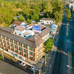 Отель Krabi Phetpailin Hotel Таиланд, Краби - отзывы, цены и фото номеров - забронировать отель Krabi Phetpailin Hotel онлайн бассейн