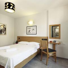 Hush Hostel Moda Турция, Стамбул - 2 отзыва об отеле, цены и фото номеров - забронировать отель Hush Hostel Moda онлайн комната для гостей фото 5
