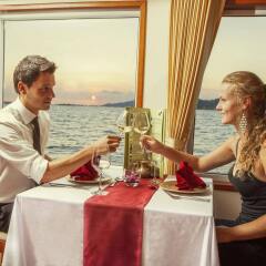 Отель Huong Hai Sealife Cruise питание