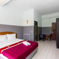 Baan Lukkan Hostel Патонг комната для гостей фото 2