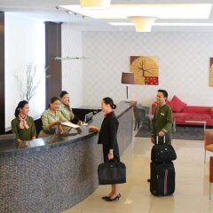 Отель Diamond Suites And Residences Филиппины, Лапу-Лапу - 1 отзыв об отеле, цены и фото номеров - забронировать отель Diamond Suites And Residences онлайн интерьер отеля фото 2