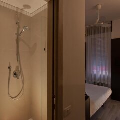 Отель Genius Hotel Downtown Италия, Милан - 5 отзывов об отеле, цены и фото номеров - забронировать отель Genius Hotel Downtown онлайн ванная
