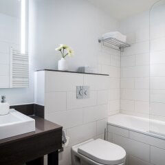 Отель Citadines Arnulfpark Munich ванная фото 2
