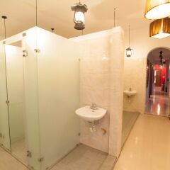 Отель Ha Noi Lantern Dorm - Adults Only Ханой сауна