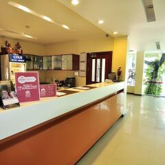 Отель ZEN Rooms Ratchadaphisek Soi Sukruamkan интерьер отеля фото 2