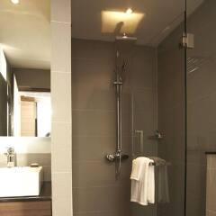 Отель Sukhumvit Suites Бангкок ванная фото 2