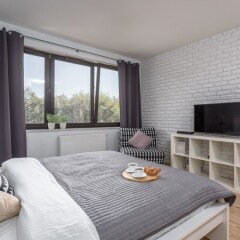 Апартаменты Chill Studio Apartment комната для гостей фото 4