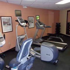 Отель Holiday Inn Express West Los Angeles США, Лос-Анджелес - отзывы, цены и фото номеров - забронировать отель Holiday Inn Express West Los Angeles онлайн фитнесс-зал фото 3