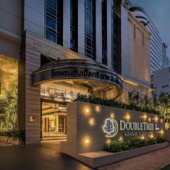 Отель DoubleTree by Hilton Bangkok Ploenchit Бангкок вид на фасад фото 2