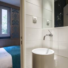 Отель The Five Hotel Франция, Париж - отзывы, цены и фото номеров - забронировать отель The Five Hotel онлайн ванная