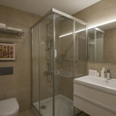 Отель Radisson Blu Residence, Istanbul Batisehir ванная