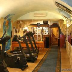 Hotel Swing City фитнесс-зал