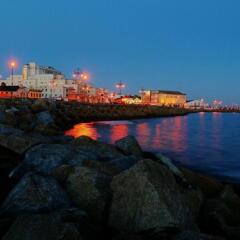 Flannerys Hotel пляж