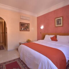 Отель Hôtel Meriem комната для гостей фото 5