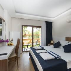 Amore Hotel комната для гостей фото 5