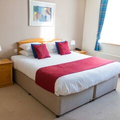 Отель De Vere Venues Cheadle House комната для гостей фото 5