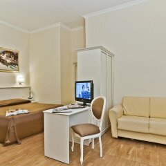 Отель Domus Via Veneto Италия, Рим - 1 отзыв об отеле, цены и фото номеров - забронировать отель Domus Via Veneto онлайн комната для гостей