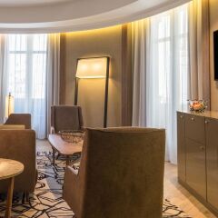Отель Círculo Gran Vía, Autograph Collection (Adults Only) комната для гостей