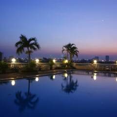 Niran Grand Hotel