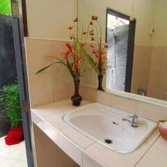 Отель Lanta Nice Beach Resort Ланта ванная фото 2