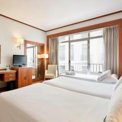 Hotel Madrid Plaza de Espana managed by Melia комната для гостей фото 4