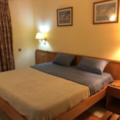 Maple Leaf Hotel комната для гостей