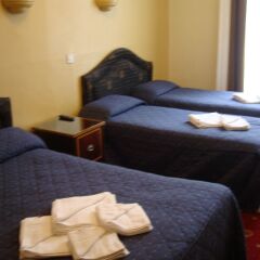 Rose Court Hotel сауна
