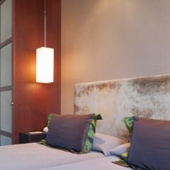Отель Barcelona Center 4* Улучшенный номер фото 6