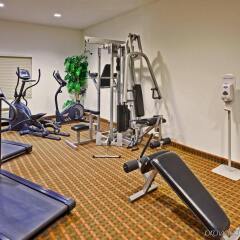 Holiday Inn Express Hotel & Suites MERIDIAN фитнесс-зал