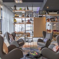 Отель Moxy Glasgow Merchant City Великобритания, Глазго - отзывы, цены и фото номеров - забронировать отель Moxy Glasgow Merchant City онлайн интерьер отеля фото 3