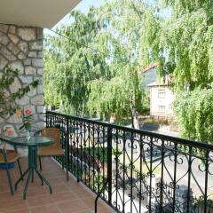 Отель Deluxe Apartments Венгрия, Хевиз - отзывы, цены и фото номеров - забронировать отель Deluxe Apartments онлайн балкон