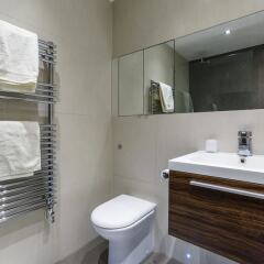 Отель Central Flat With Garden View Ideal for Couples ванная фото 2