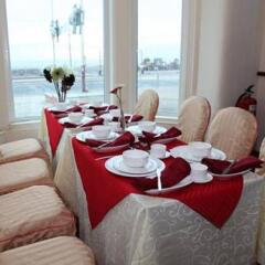 New Oceans Hotel