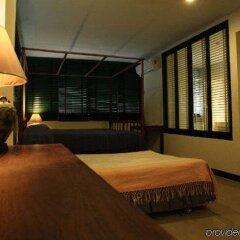 Отель The Best Bangkok House фото 4
