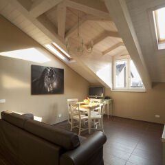 Отель Art & Wine Residence Santa Giulia интерьер отеля