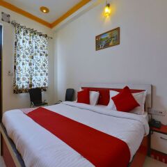OYO 12505 Hotel MJ комната для гостей