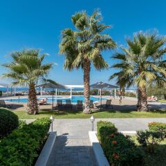 Royal Blue Hotel Paphos парковка