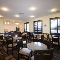 Отель Foxwood Inn & Suites Drayton Valley питание фото 2