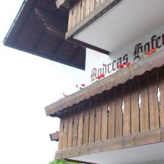 Отель Ferienwohnungen Andreas Hofer Сцена городской автобус