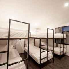 Oh Compound Hostel Бангкок бассейн фото 2