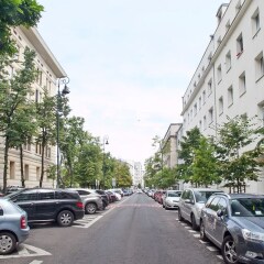 Апартаменты Wspólna Prime Apartment парковка