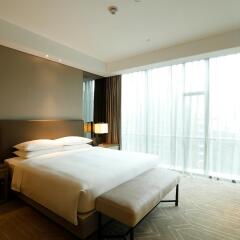 Отель Hyatt Place Shanghai Hongqiao CBD Китай, Шанхай - отзывы, цены и фото номеров - забронировать отель Hyatt Place Shanghai Hongqiao CBD онлайн комната для гостей